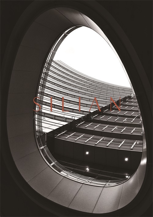 B&W Architecture  II