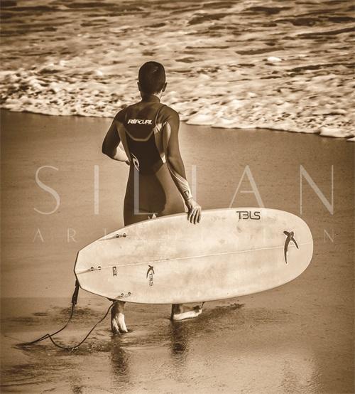 Surfers I
